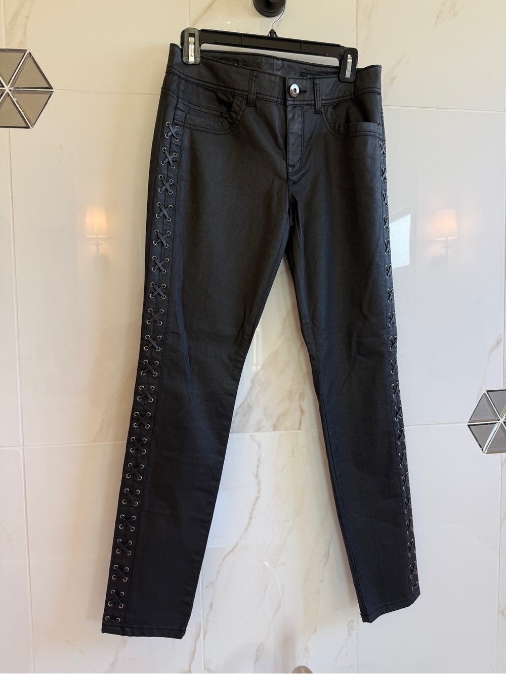 NWT Cache Black Coated Lace Up Pants Size 6 Moto Pant Harley Concert Edgy - Picture 4 of 8